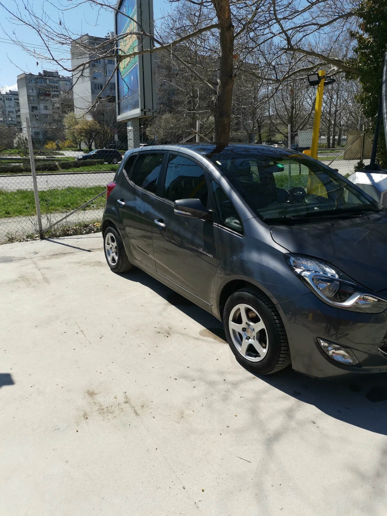 Hyundai Ix20, снимка 2 - Автомобили и джипове - 54113040