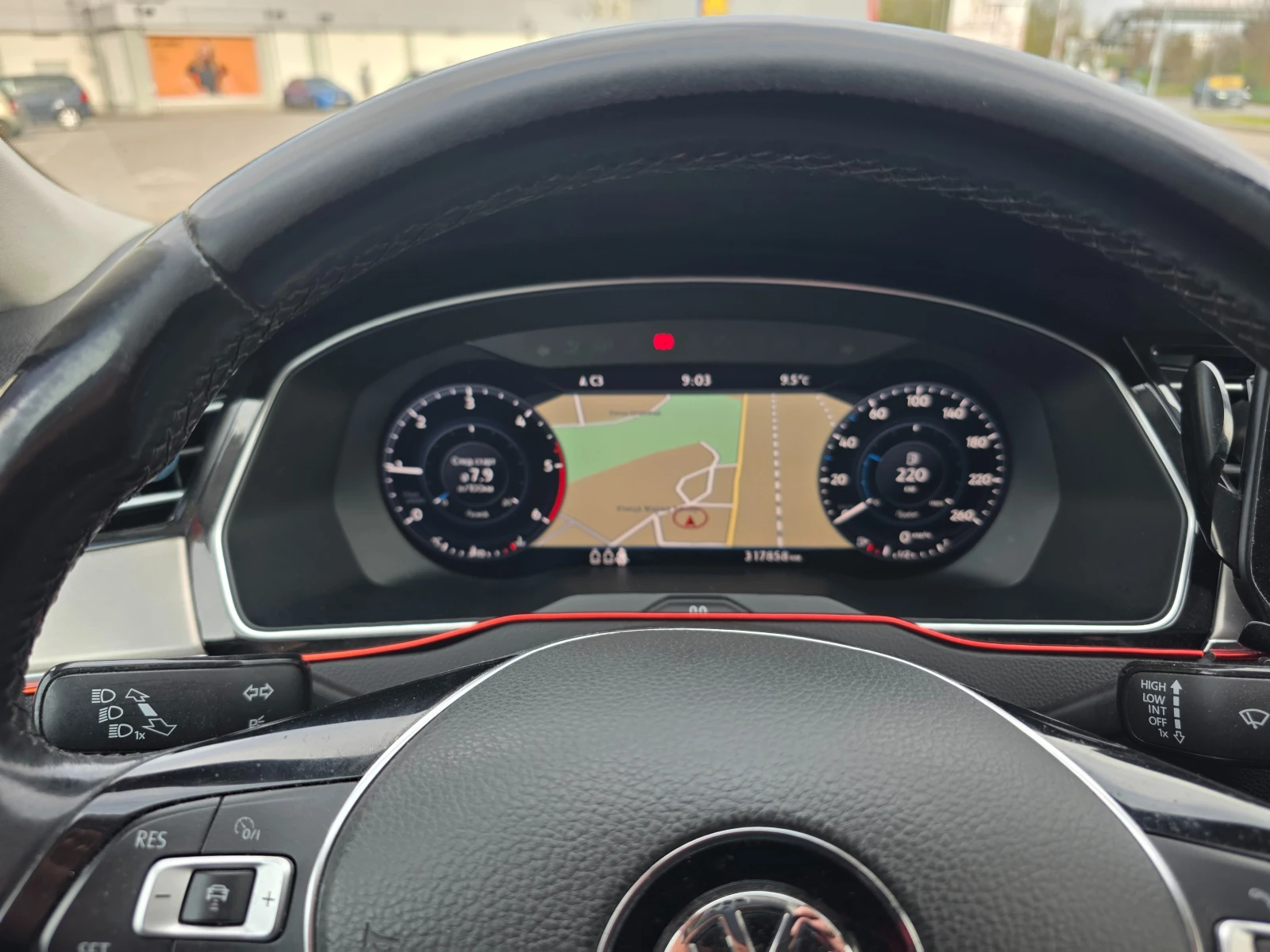 VW Passat, снимка 12 - Автомобили и джипове - 54250413