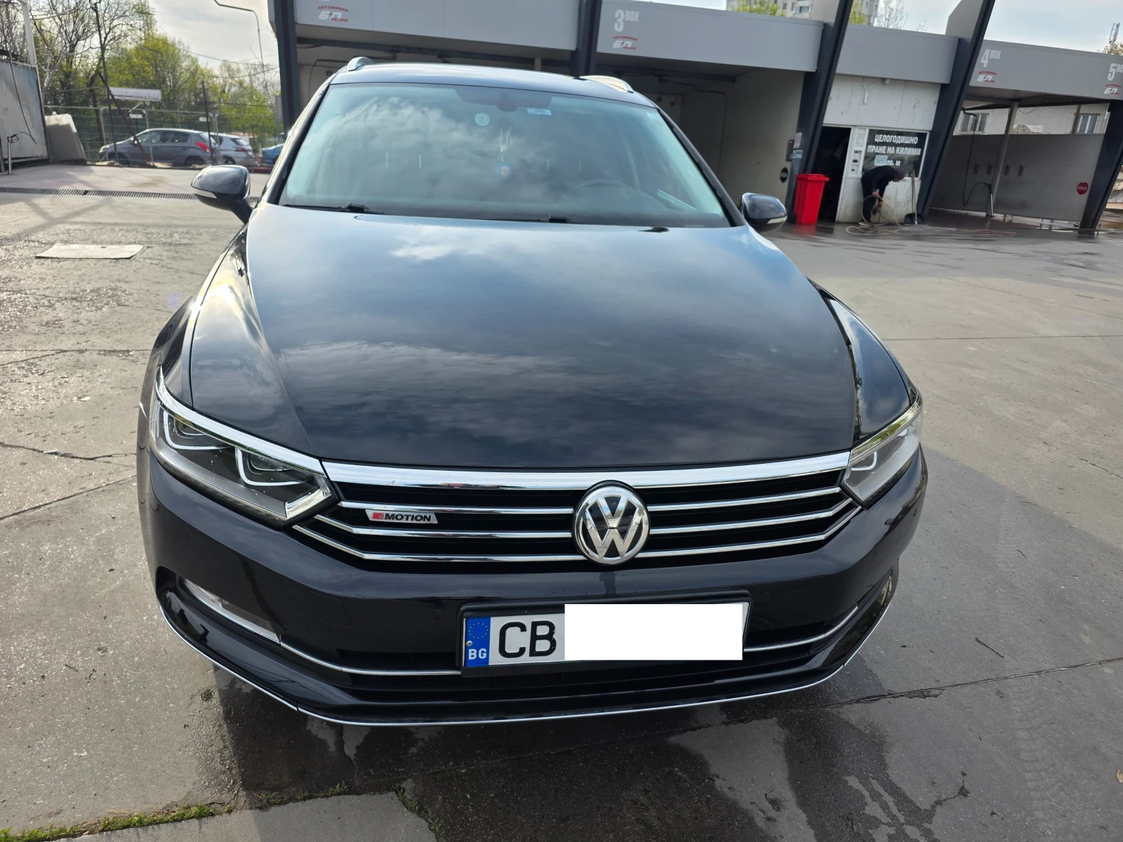 VW Passat