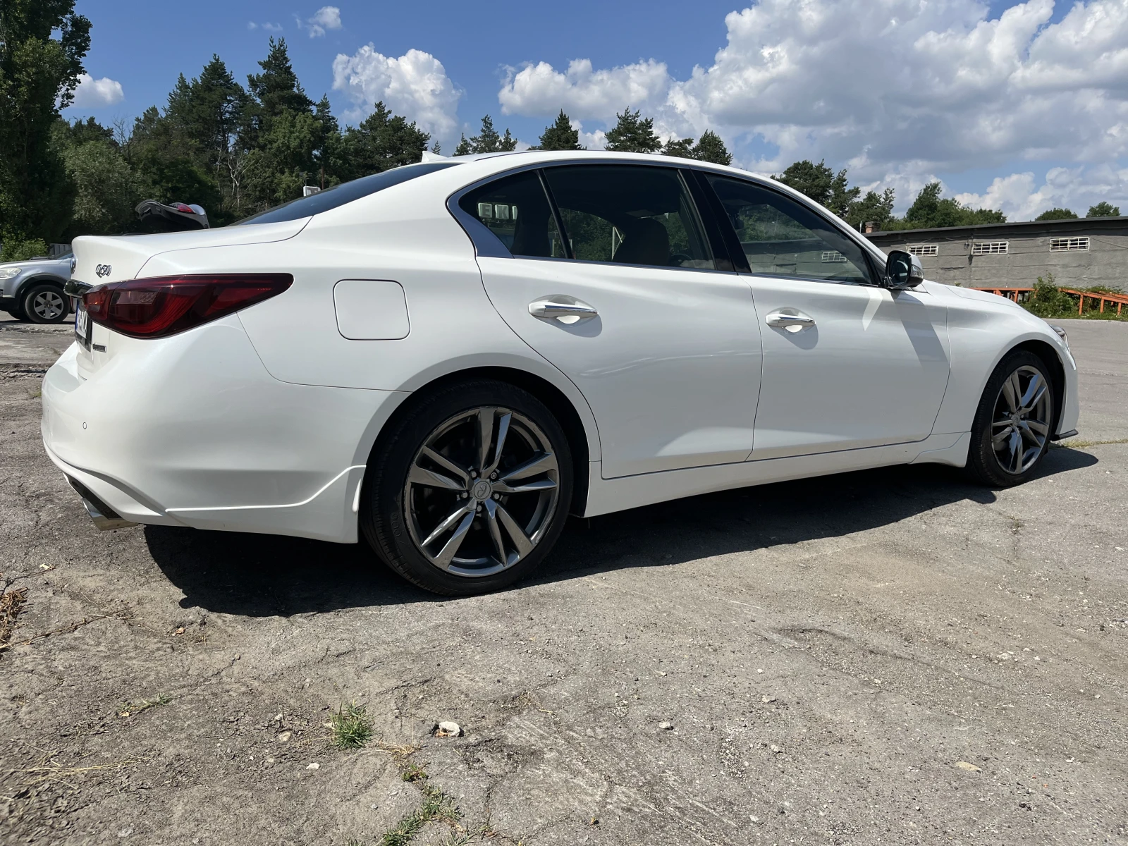 Infiniti Q50, снимка 5 - Автомобили и джипове - 54380547
