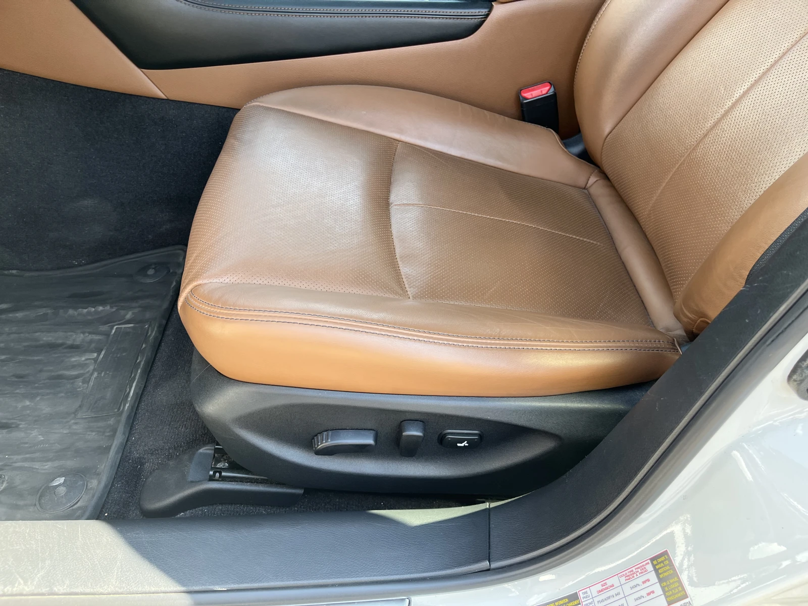 Infiniti Q50, снимка 9 - Автомобили и джипове - 54380547