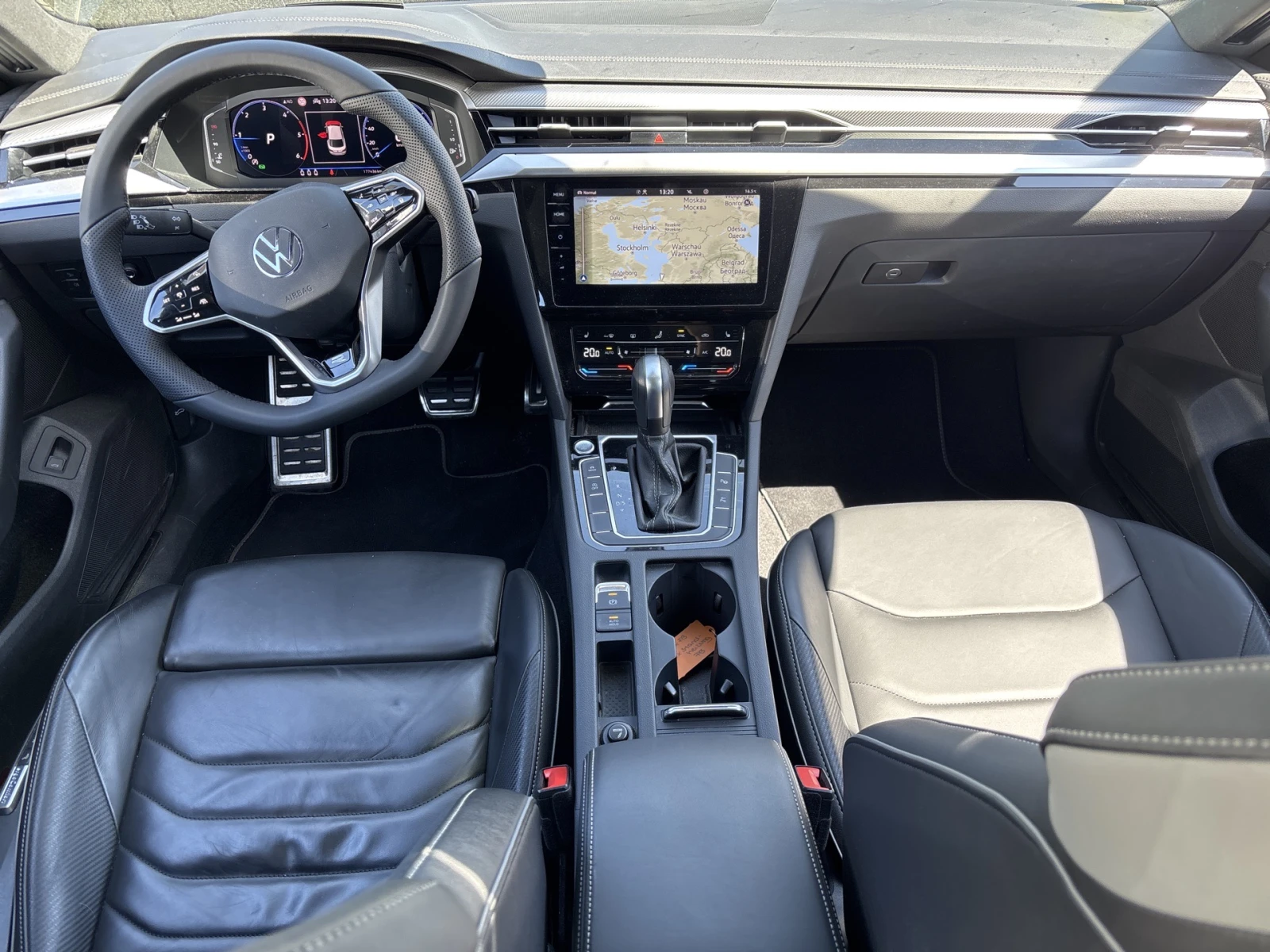 VW Arteon R-LINE 200PS 4MOTION ОЧАКВАН ВНОС, снимка 5 - Автомобили и джипове - 54428821