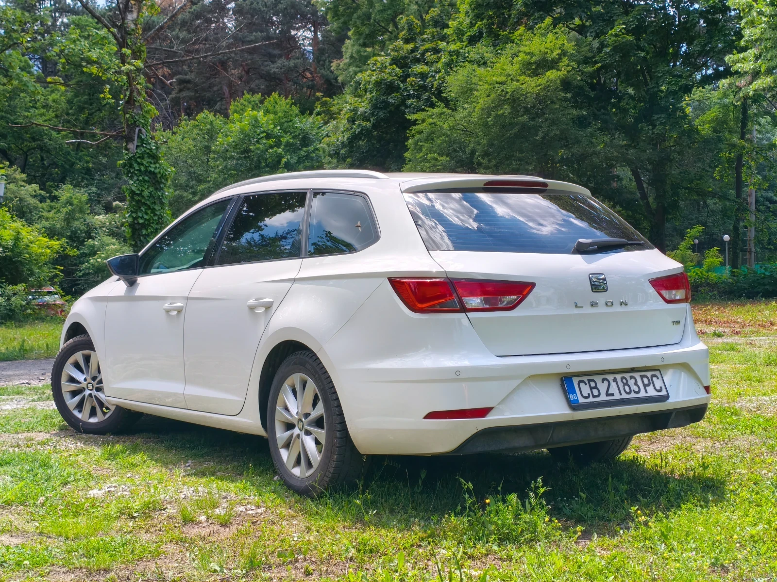 Seat Leon ST 1.5 TGI, снимка 8 - Автомобили и джипове - 54701227