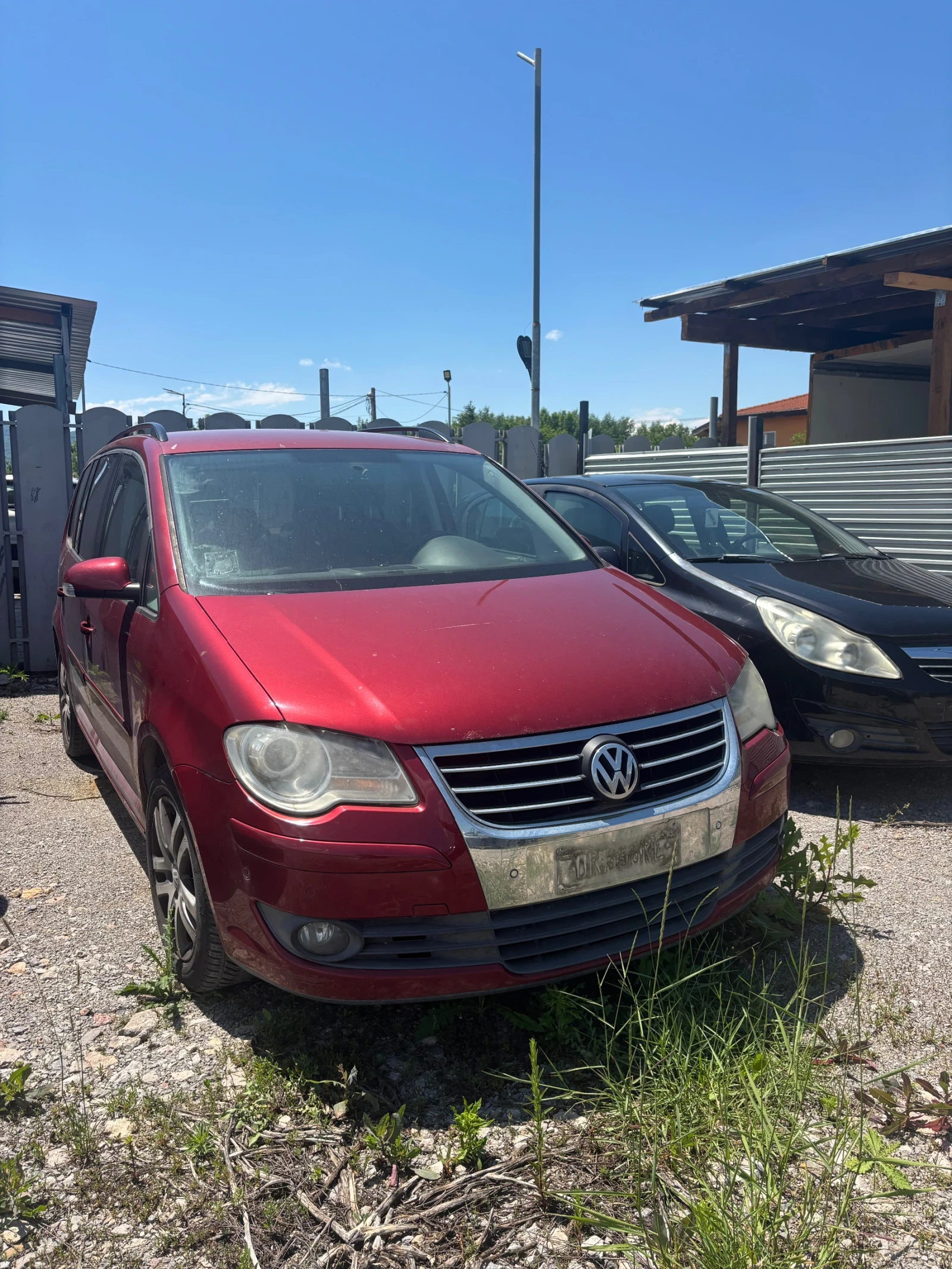 VW Touran 1.6 LPG, снимка 3 - Автомобили и джипове - 54800959