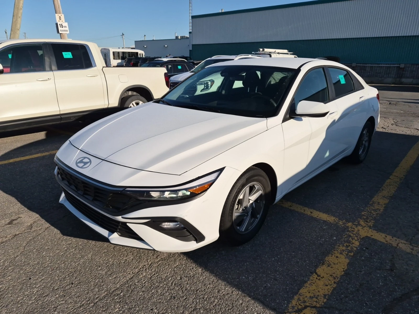 Hyundai Elantra 2L 4cyl Front Wheel Drive | Mobile.bg � ����������� 1