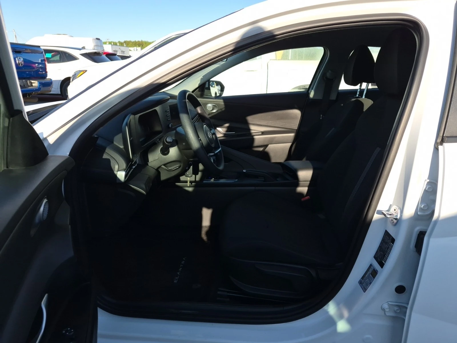 Hyundai Elantra 2L 4cyl Front Wheel Drive | Mobile.bg � ����������� 5