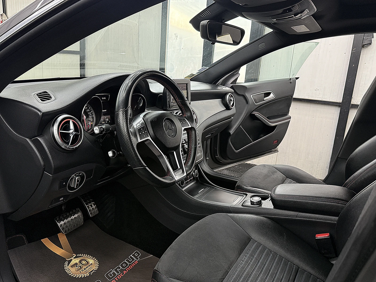 Mercedes-Benz CLA 250 AMG-line/PANORAMA/PODGREV/СОБСТВЕН ЛИЗИНГ, снимка 13 - Автомобили и джипове - 55023616