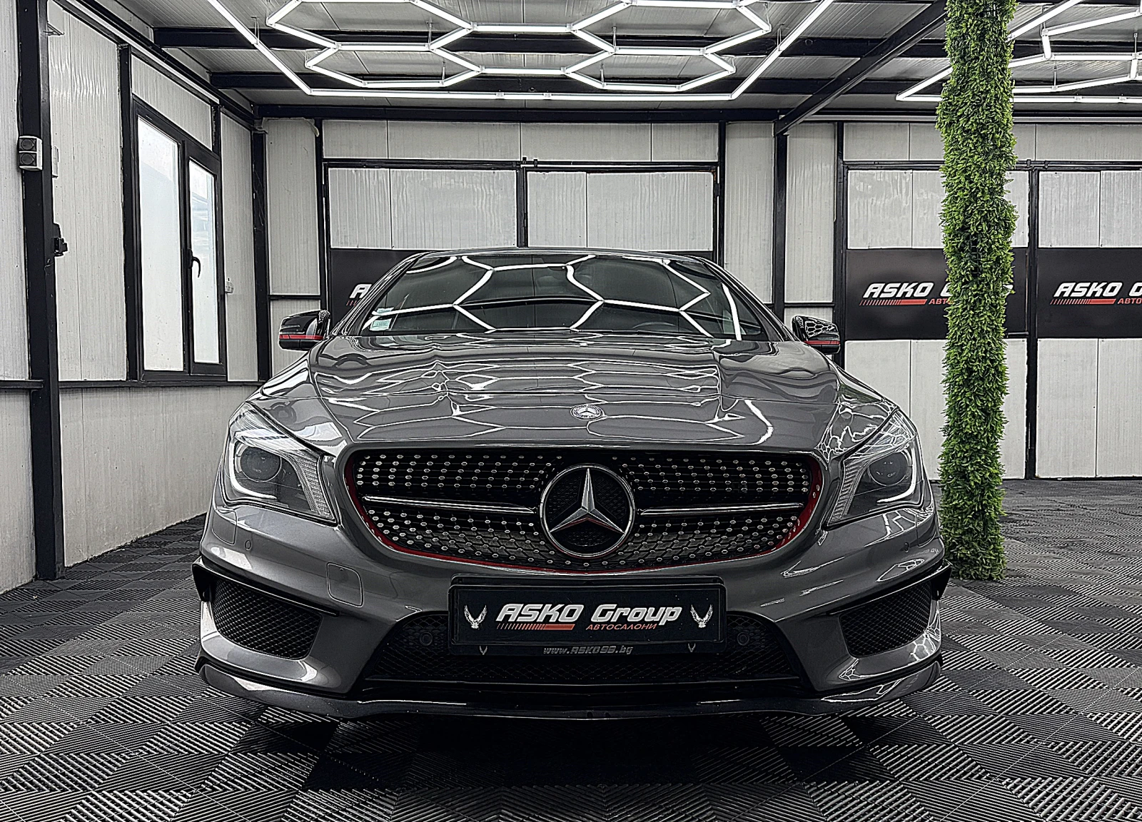 Mercedes-Benz CLA 250 AMG-line/PANORAMA/PODGREV/СОБСТВЕН ЛИЗИНГ, снимка 2 - Автомобили и джипове - 55023616