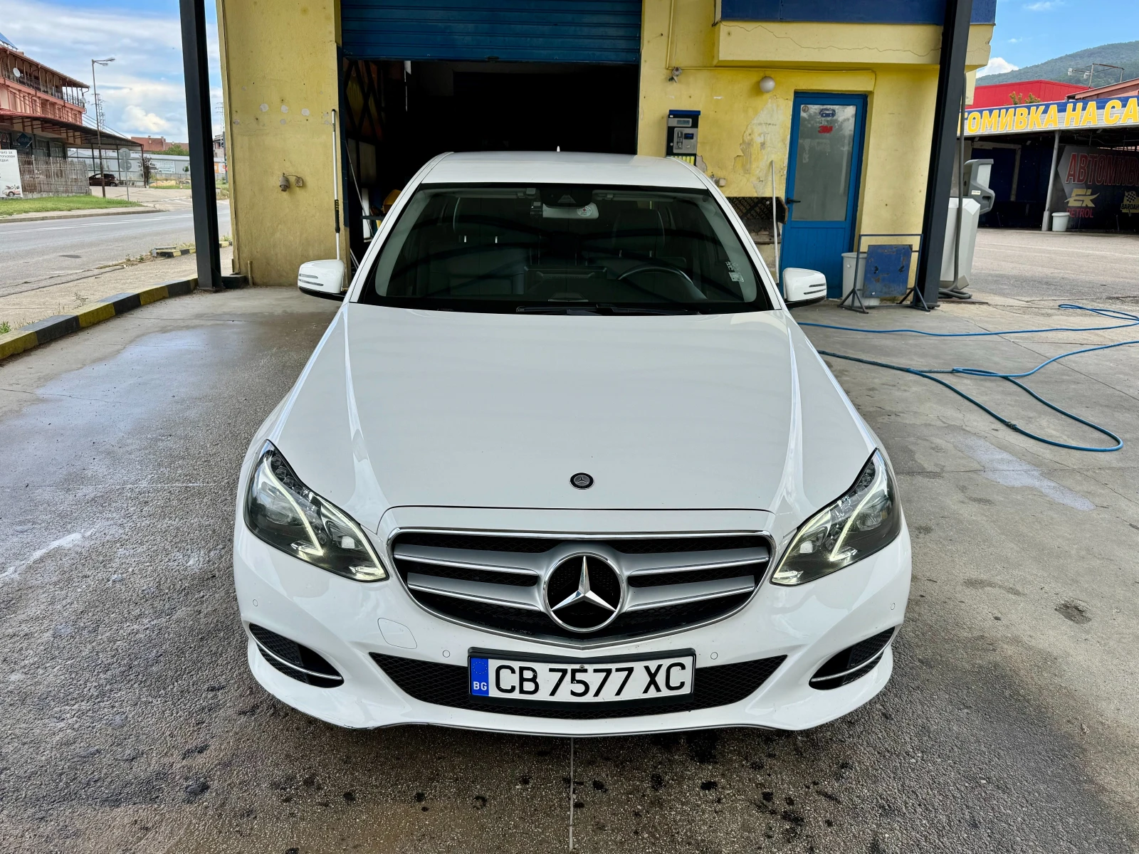 Mercedes-Benz E 220 CDI 9G Facelift, снимка 2 - Автомобили и джипове - 55137188