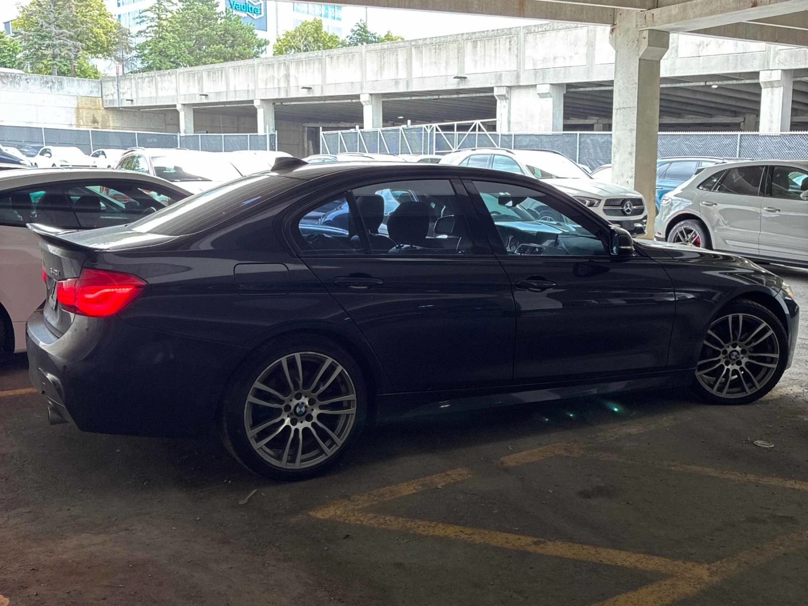 BMW 340 XDrive40i* KARDON* ПОДГРЕВ* ШИБИДАХ* CARFAX , снимка 3 - Автомобили и джипове - 55244326