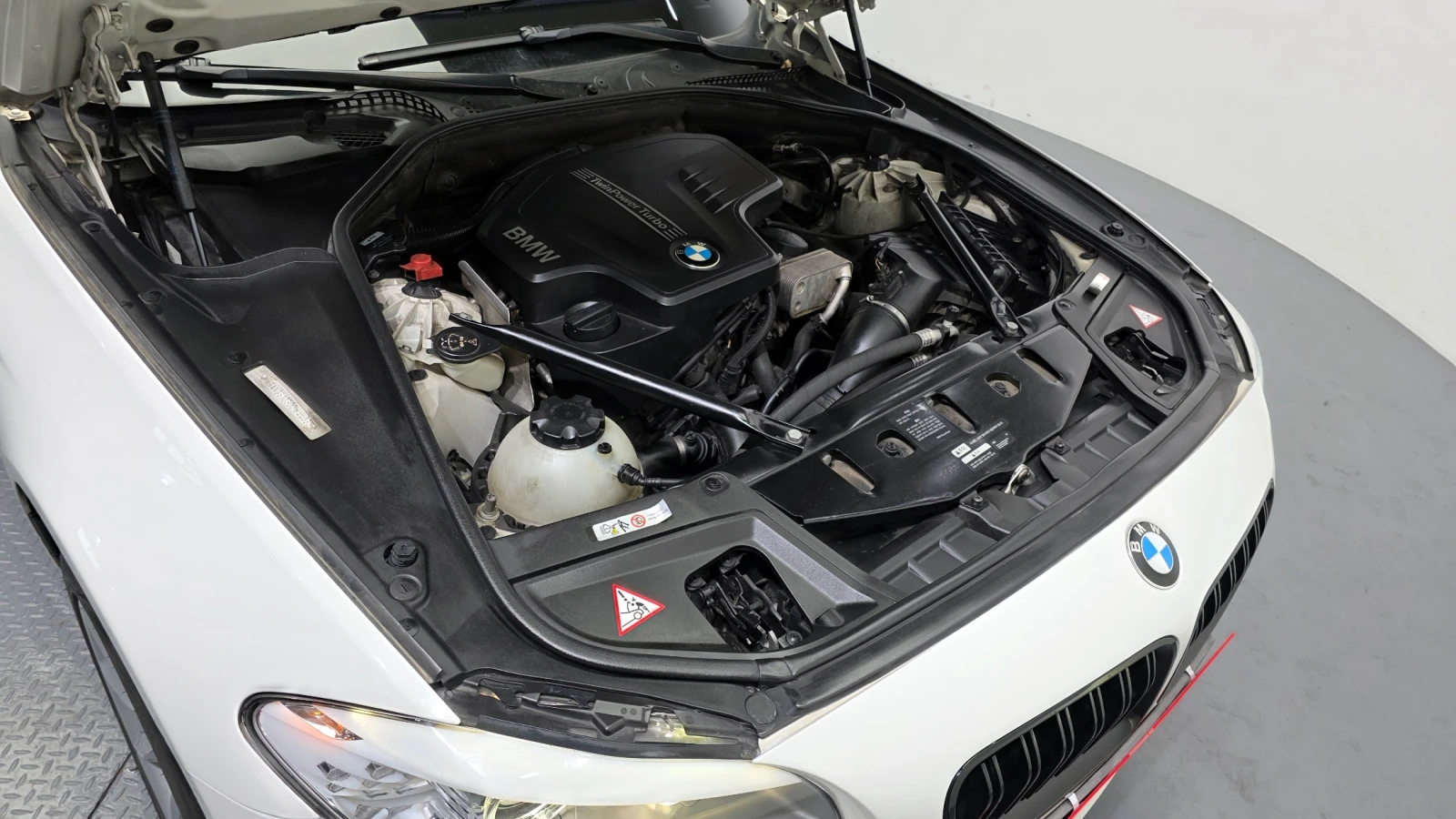 BMW 528 I, снимка 17 - Автомобили и джипове - 55405550