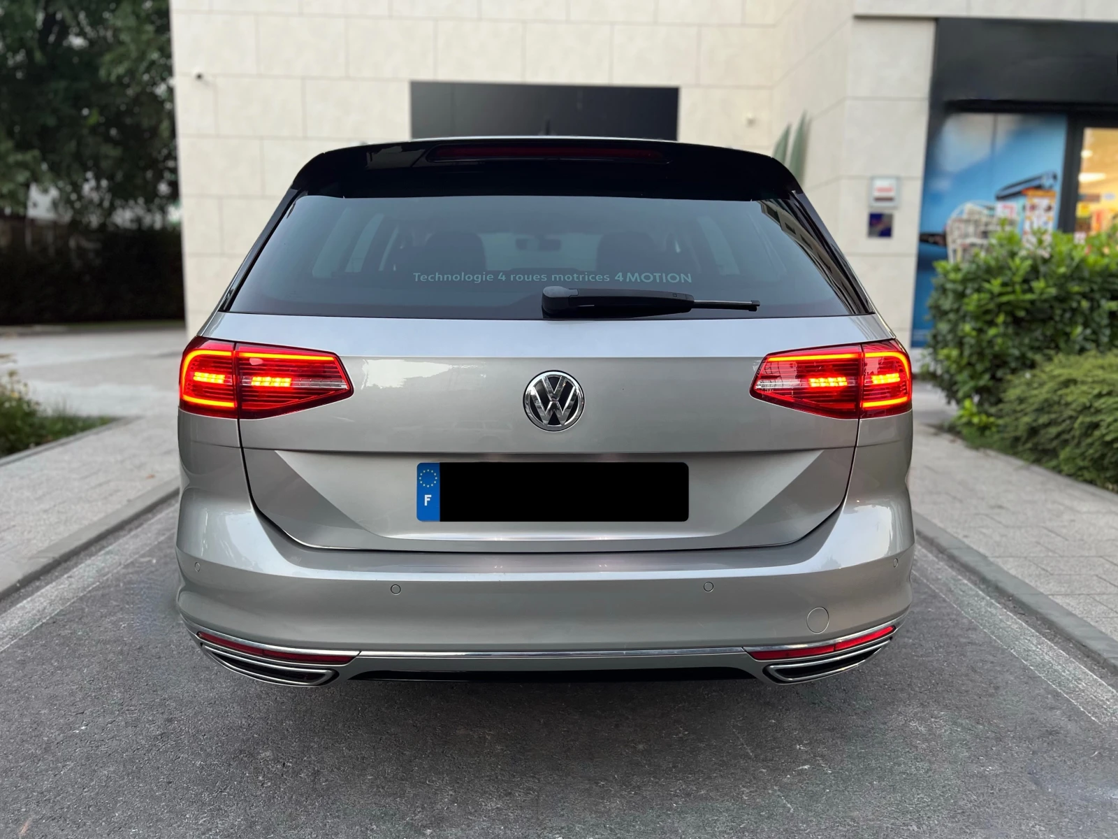 VW Passat 2.0 BiTDI 240�.�. R-LINE 4MOTION  | Mobile.bg � ����������� 5