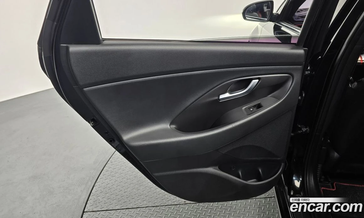 Hyundai I30 1.6 Turbo Sport Premium, снимка 15 - Автомобили и джипове - 55965247