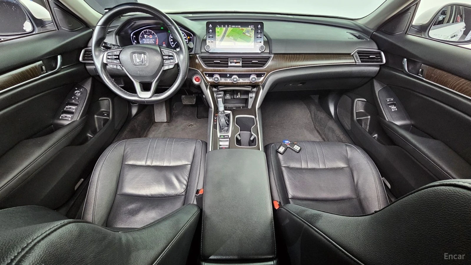 Honda Accord 1.5 Turbo - DISTRONIC - ПОДГРЕВИ - ШИБИДАХ, снимка 7 - Автомобили и джипове - 56099948