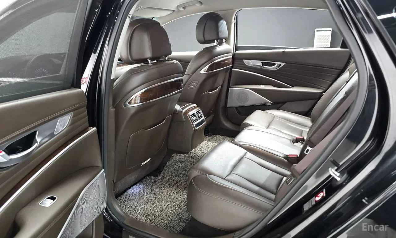 Kia K9 * 3.8 GDI AWD * БЕЗ ПЪРВОНАЧАЛНА ВНОСКА, снимка 11 - Автомобили и джипове - 56103509
