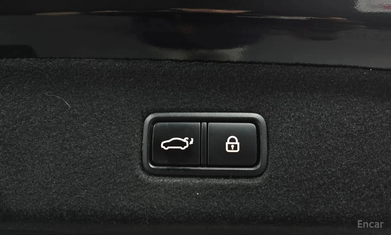 Kia K9 * 3.8 GDI AWD * БЕЗ ПЪРВОНАЧАЛНА ВНОСКА, снимка 16 - Автомобили и джипове - 56103509