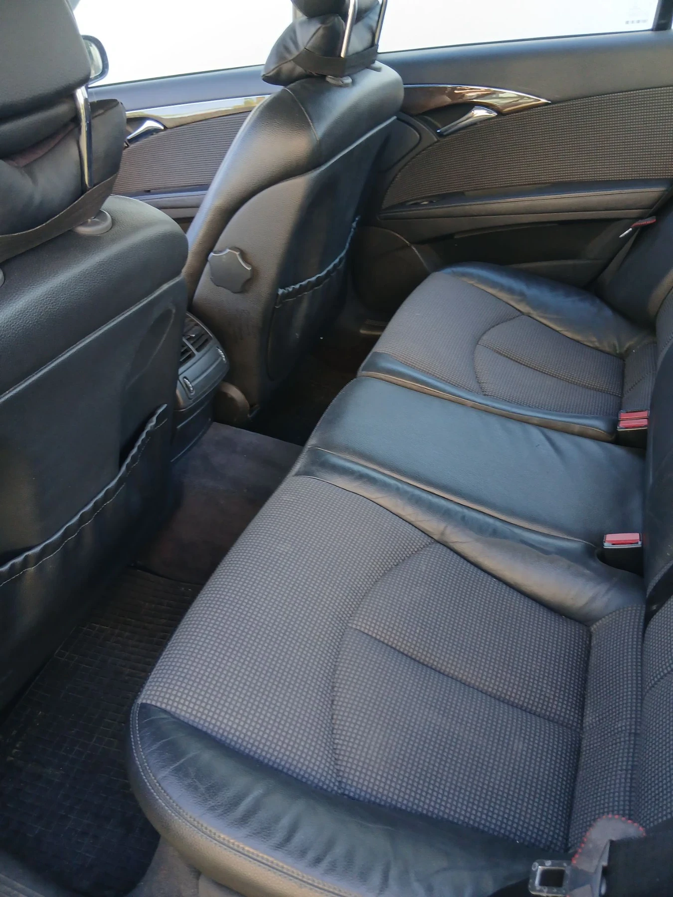 Mercedes-Benz E 220 W211, снимка 15 - Автомобили и джипове - 56331586