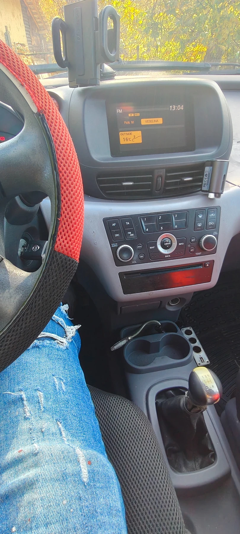 Nissan Almera tino 2.2 tdi, снимка 7 - Автомобили и джипове - 56634607