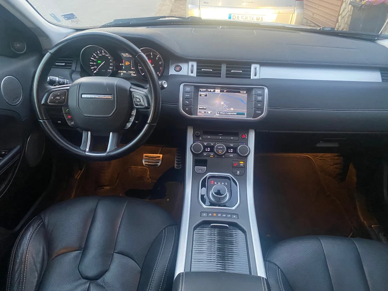 Land Rover Range Rover Evoque, снимка 13 - Автомобили и джипове - 47836593