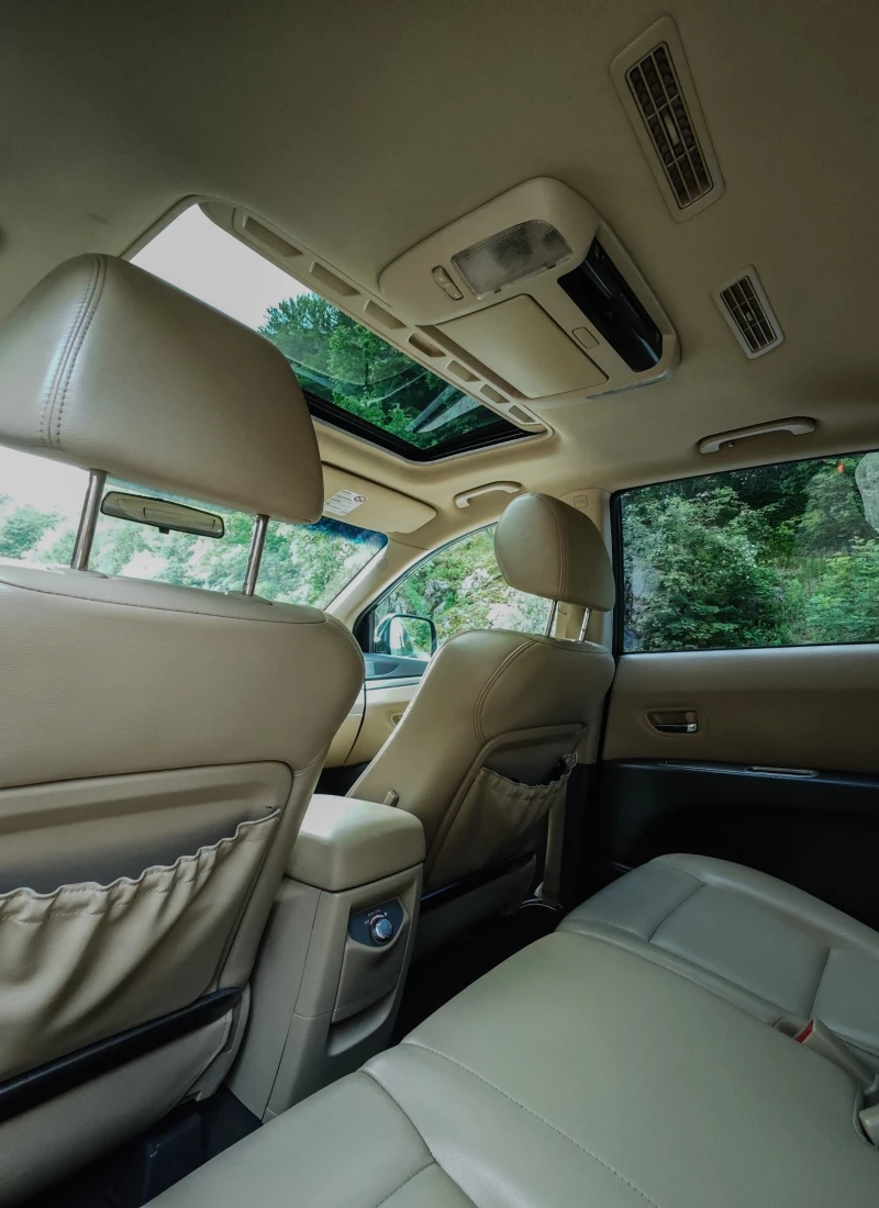 Subaru B10 Tribeka 4x4, снимка 9 - Автомобили и джипове - 50607955