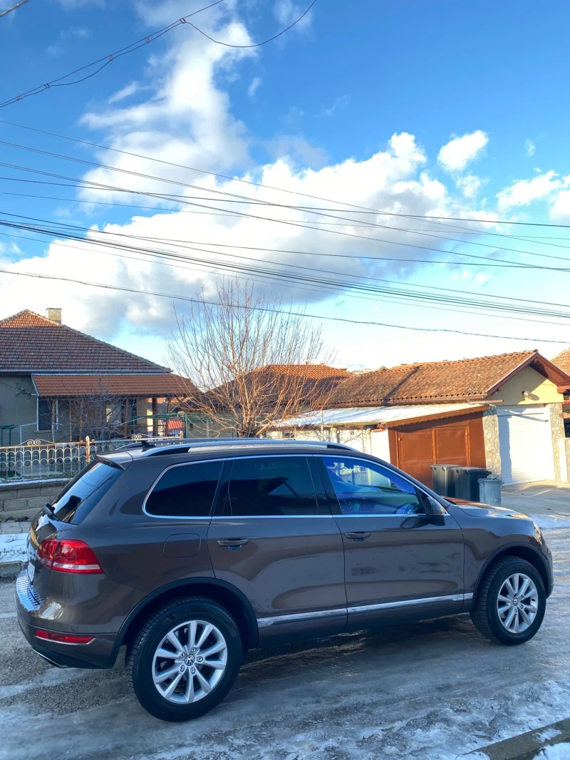 VW Touareg 3.0 Tdi 245 коня, снимка 4 - Автомобили и джипове - 52944326