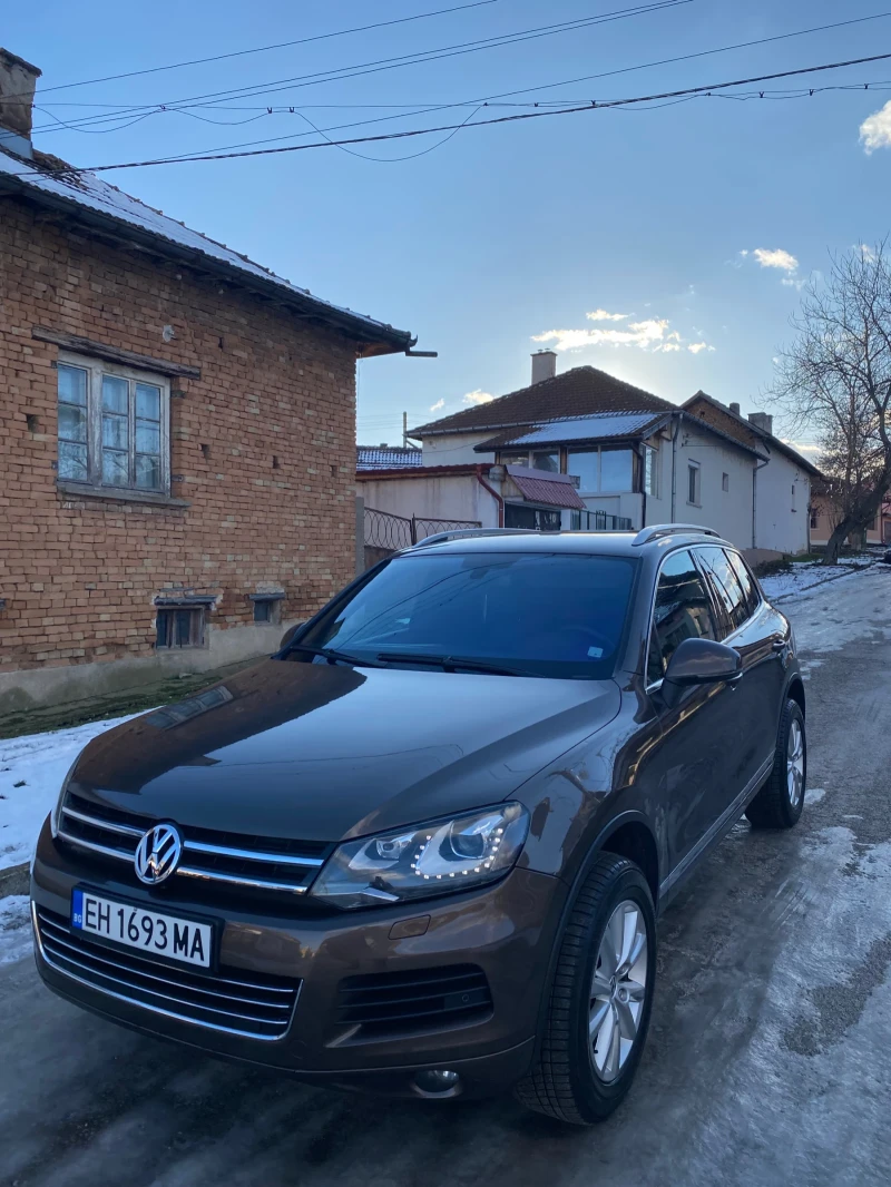 VW Touareg 3.0 Tdi 245 коня, снимка 3 - Автомобили и джипове - 52944326