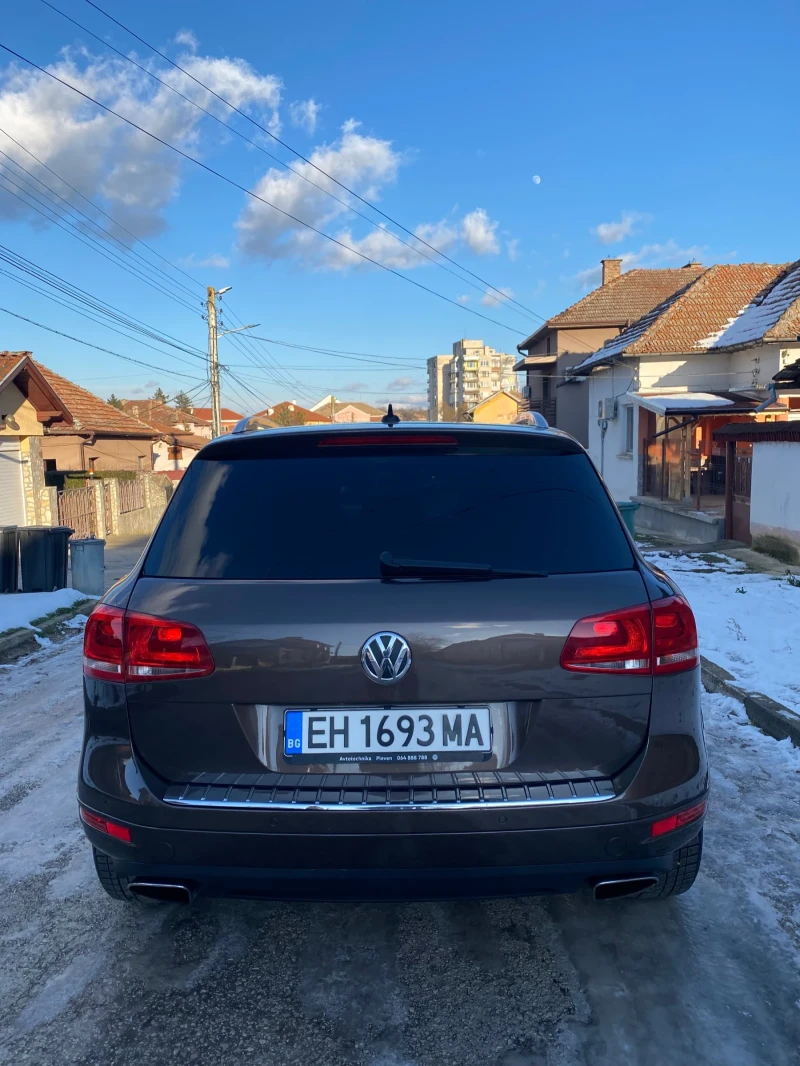 VW Touareg 3.0 Tdi 245 коня, снимка 6 - Автомобили и джипове - 52944326