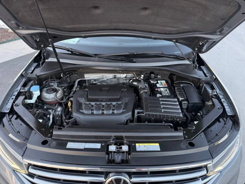 VW Tiguan S, снимка 17 - Автомобили и джипове - 53123633