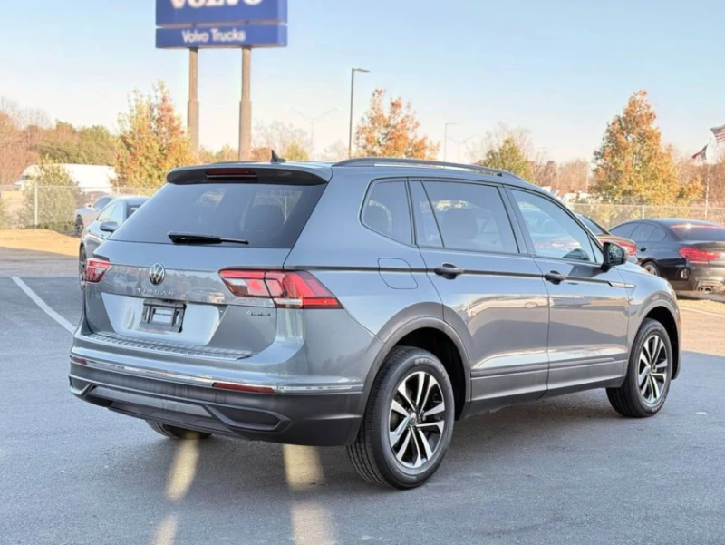 VW Tiguan S, снимка 5 - Автомобили и джипове - 53123633