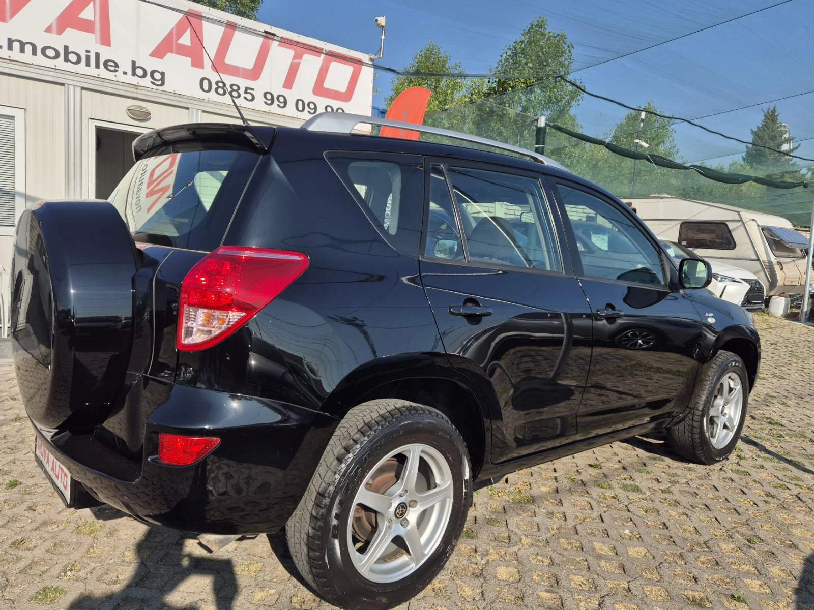 Toyota Rav4 2.2D4D-SOL-4х4-ПЕРФЕКТНА - изображение 4