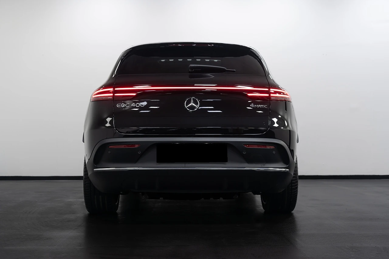 Mercedes-Benz EQC 400 AMG Line 4Matic - изображение 6