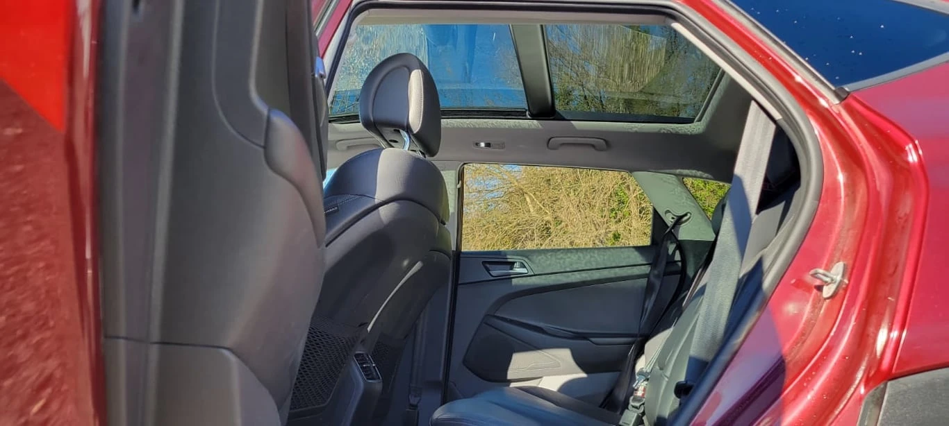 Hyundai Tucson * SE * CARFAX *    | Mobile.bg   12