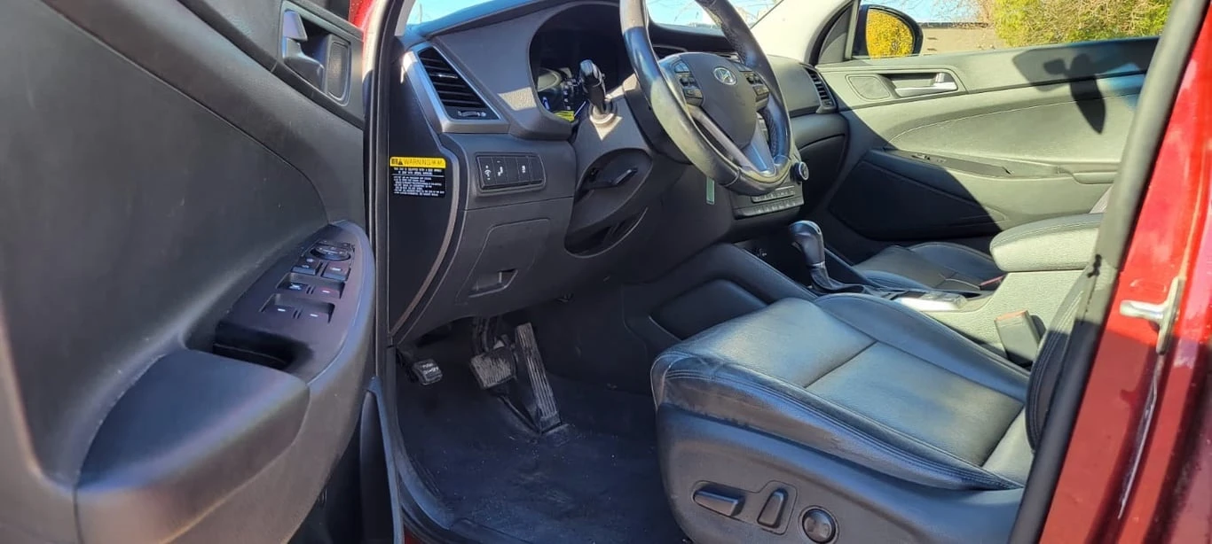 Hyundai Tucson * SE * CARFAX *    | Mobile.bg   5