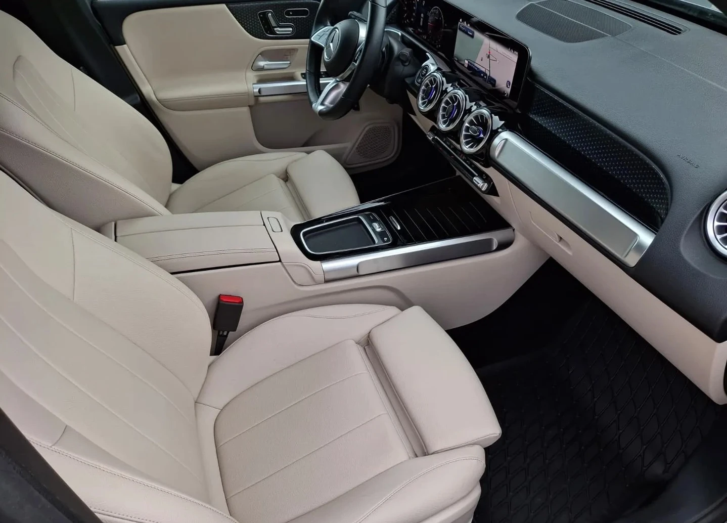 Mercedes-Benz GLB 200 d 4MATIC - изображение 6