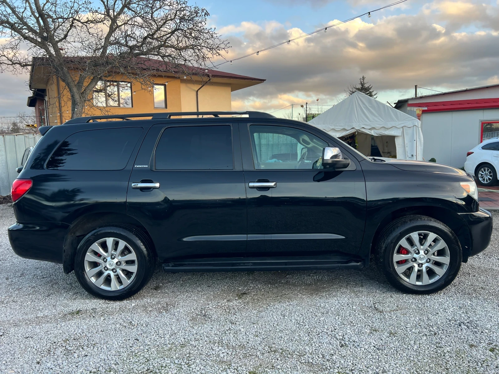 Toyota Sequoia 5.7 4�4 LIMITED* ���* 7�����* ����*  | Mobile.bg � ����������� 4