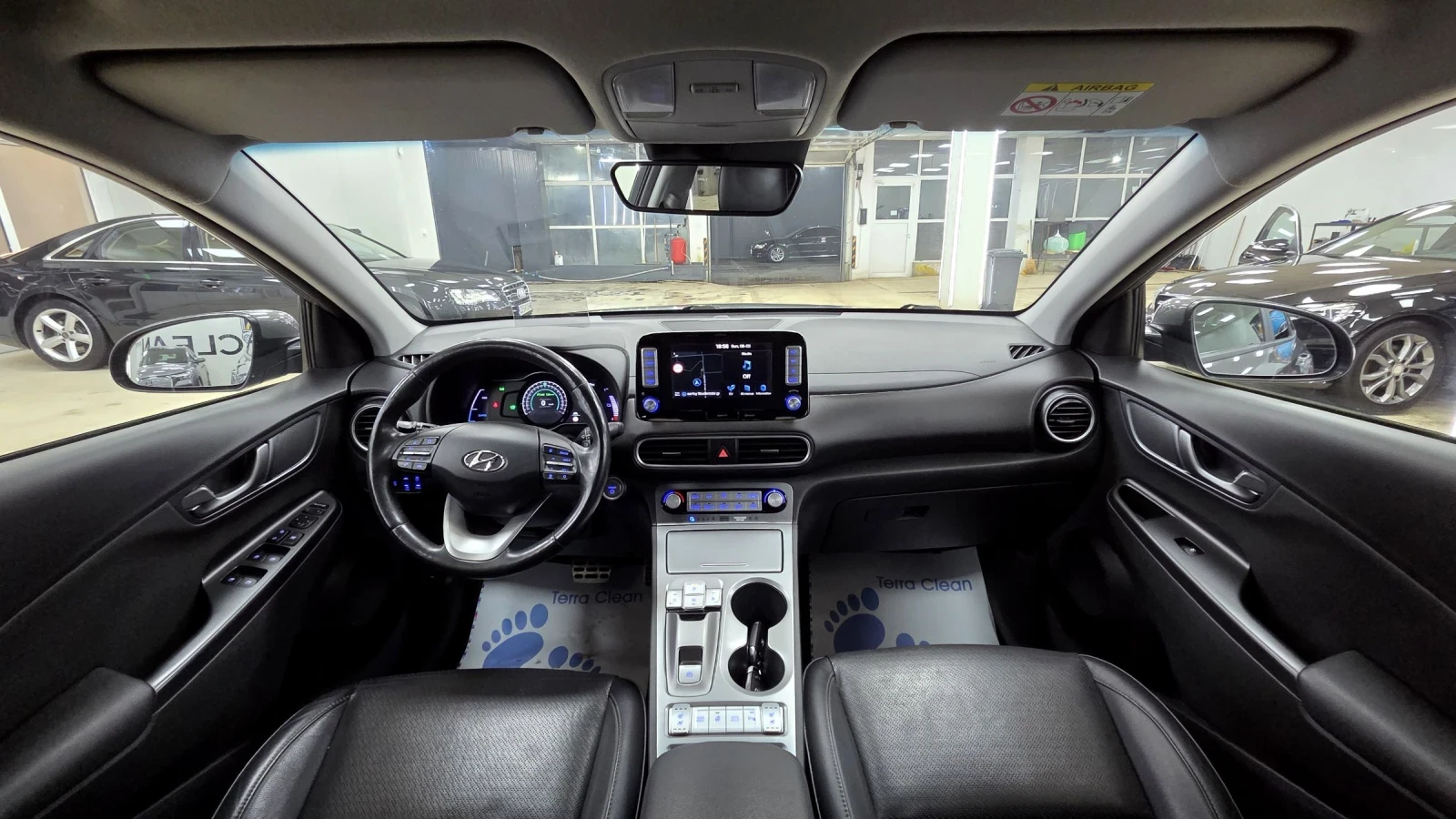 Hyundai Kona 64KWh/Premium/SOH100%, снимка 11 - Автомобили и джипове - 53758574