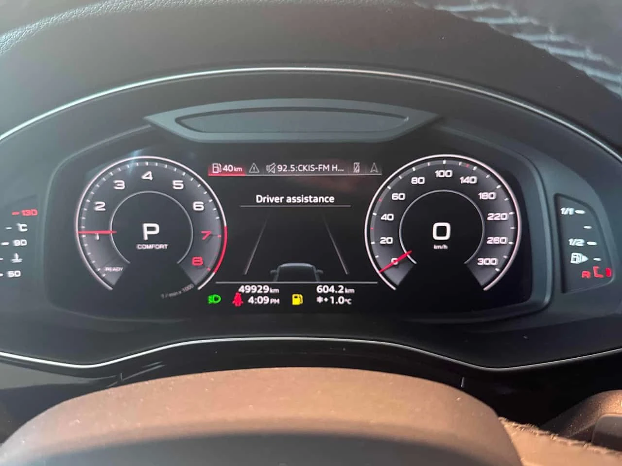 Audi Q7 * Komfort * PANO * 360 * CARFAX, снимка 8 - Автомобили и джипове - 54006113