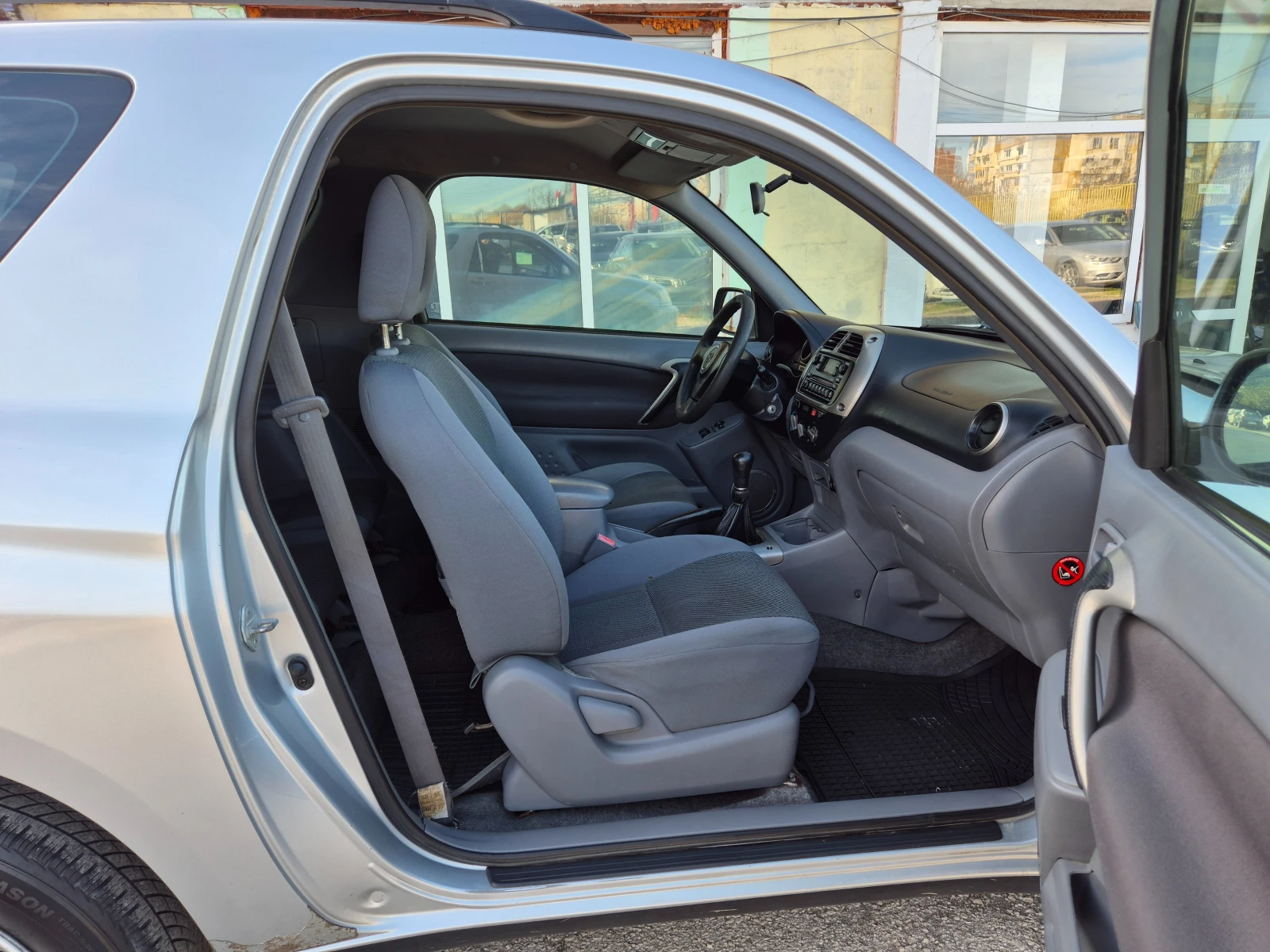 Toyota Rav4 2.0 D4D ITALY, снимка 13 - Автомобили и джипове - 54115957