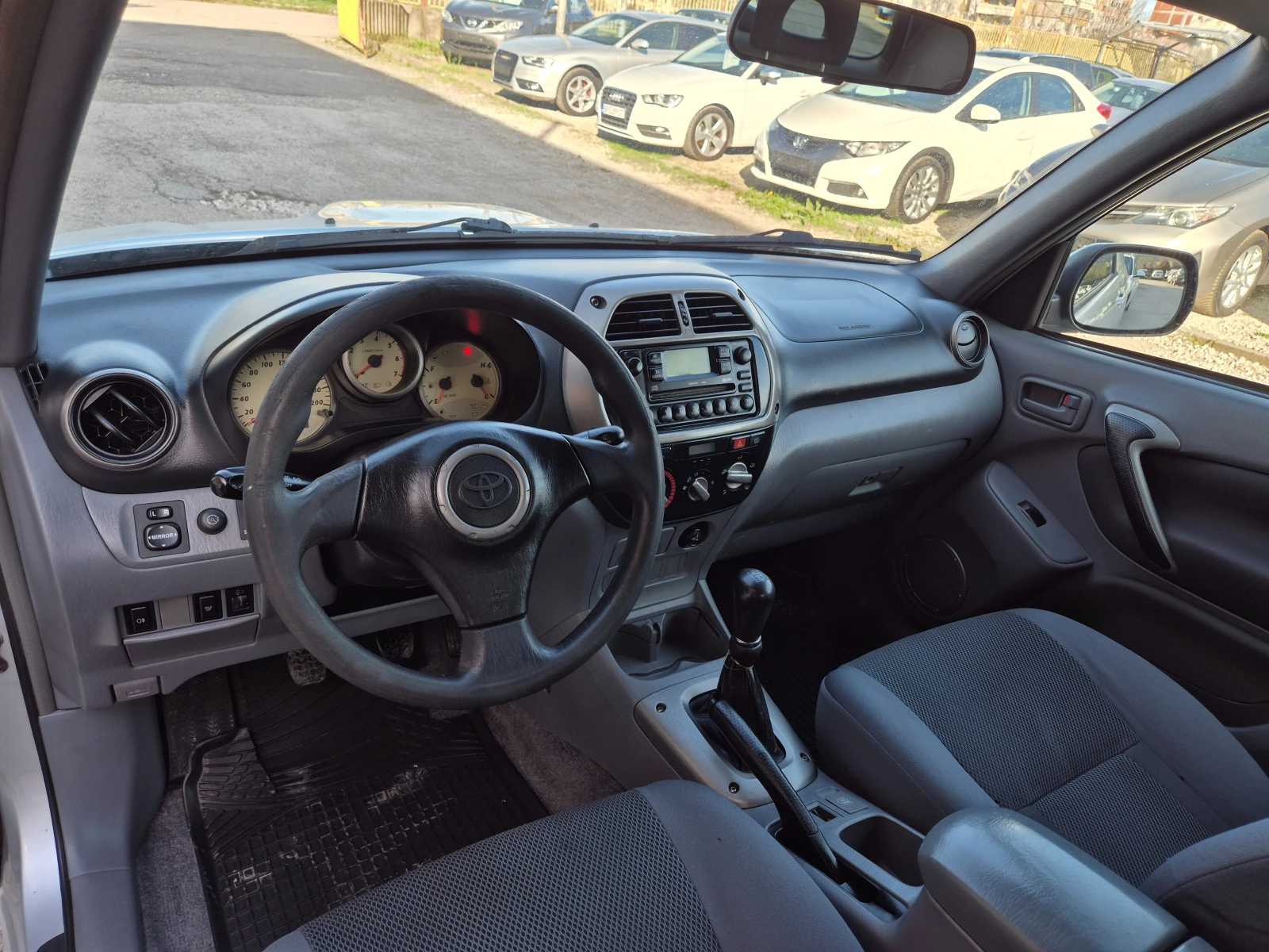 Toyota Rav4 2.0 D4D ITALY, снимка 16 - Автомобили и джипове - 54115957