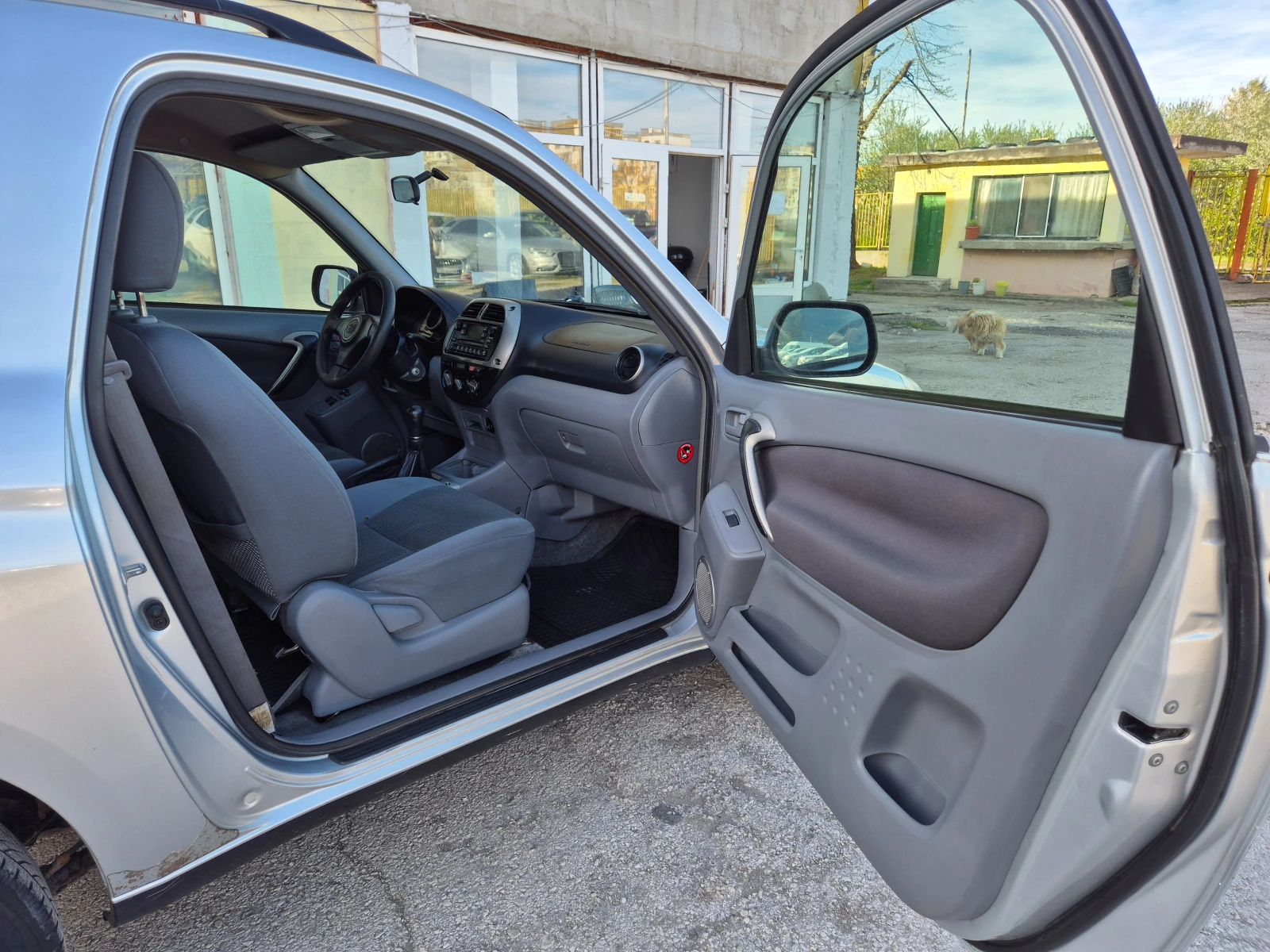 Toyota Rav4 2.0 D4D ITALY, снимка 12 - Автомобили и джипове - 54115957