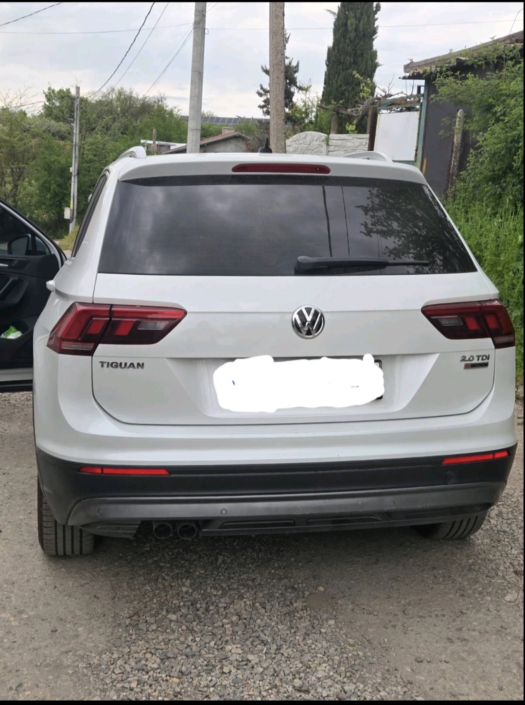 VW Tiguan 2.0-TDI* 4motion* ful, снимка 10 - Автомобили и джипове - 54360010
