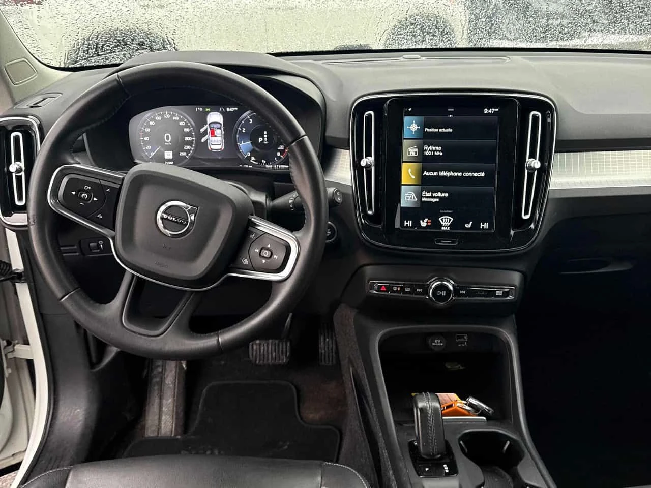 Volvo XC40 T5 Momentum| ПОДГРЕВИ| 2 КЛЮЧА| БЕЗ УДАРИ| CARFAX, снимка 8 - Автомобили и джипове - 54545942