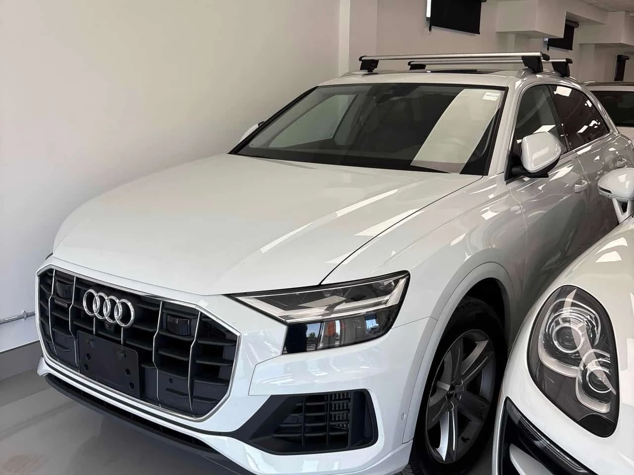 Audi Q8 * Progressiv * CARFAX * ���� �� �� | Mobile.bg � ����������� 10