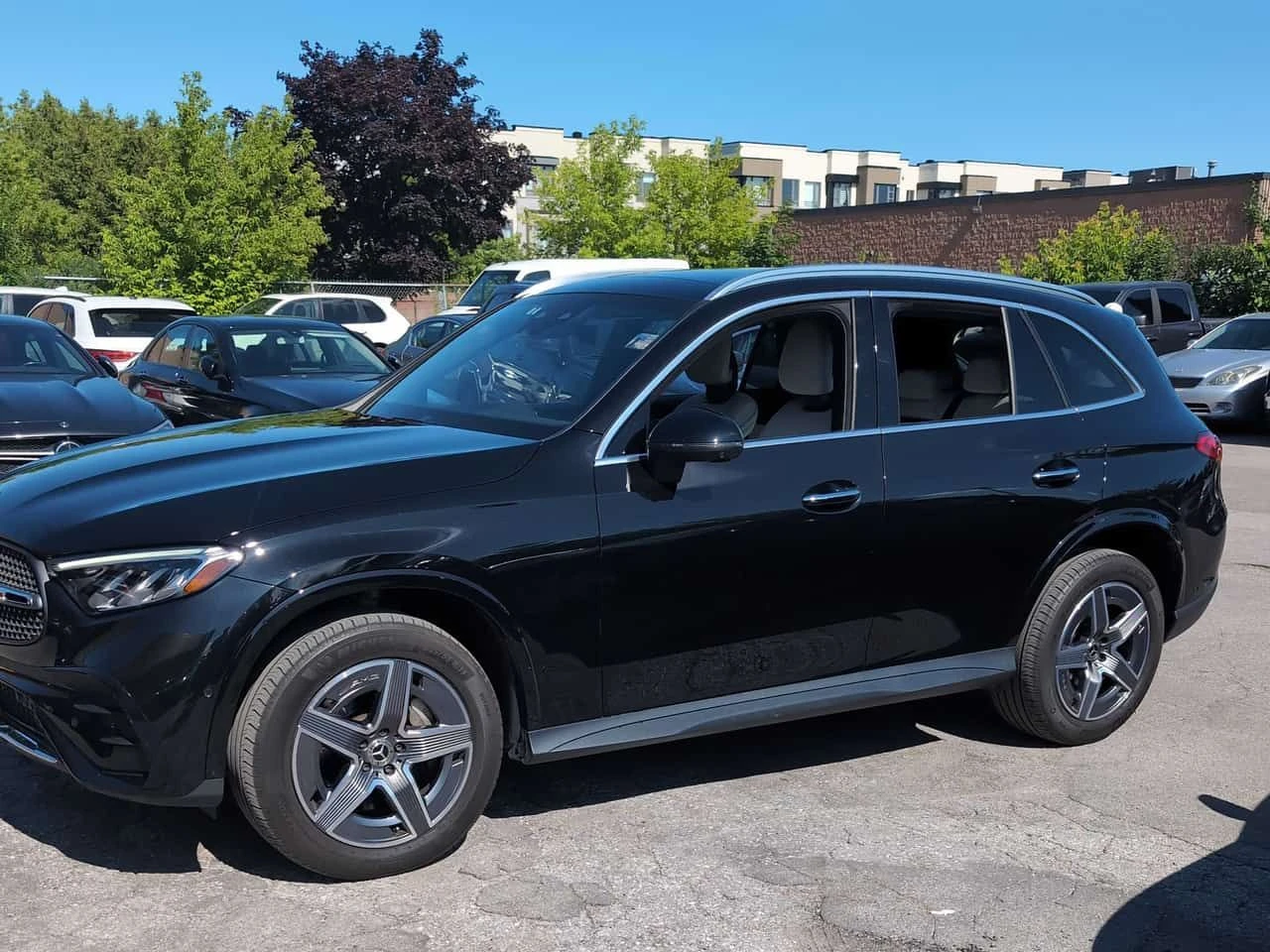 Mercedes-Benz GLC 300 AMG 4MATIC/360/ПАНОРАМА/ПОДГРЕВИ, снимка 3 - Автомобили и джипове - 55239992