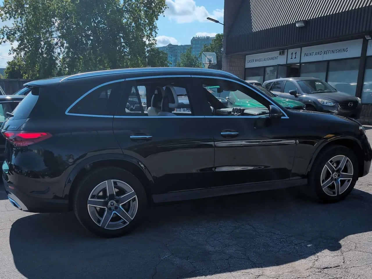 Mercedes-Benz GLC 300 AMG 4MATIC/360/ПАНОРАМА/ПОДГРЕВИ, снимка 4 - Автомобили и джипове - 55239992