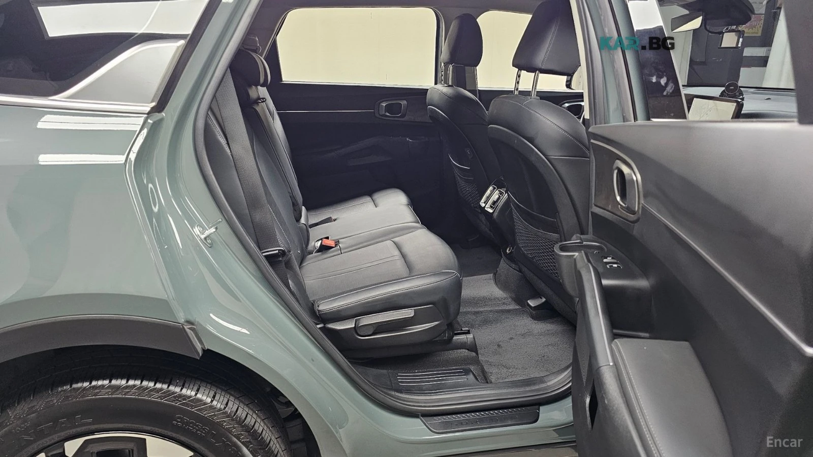 Kia Sorento PRESTIGE* 2.2D* DISTRONIC* КАМЕРА* ПОДГРЕВ* ОБДУХ*, снимка 10 - Автомобили и джипове - 56103233