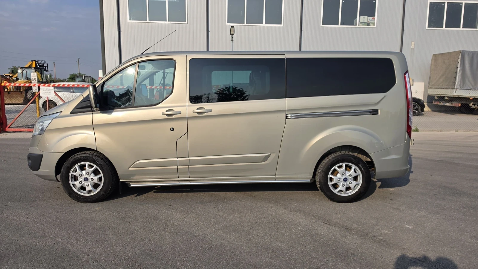 Ford Transit 2.2.2TDCI  LONG, снимка 8 - Бусове и автобуси - 55177874