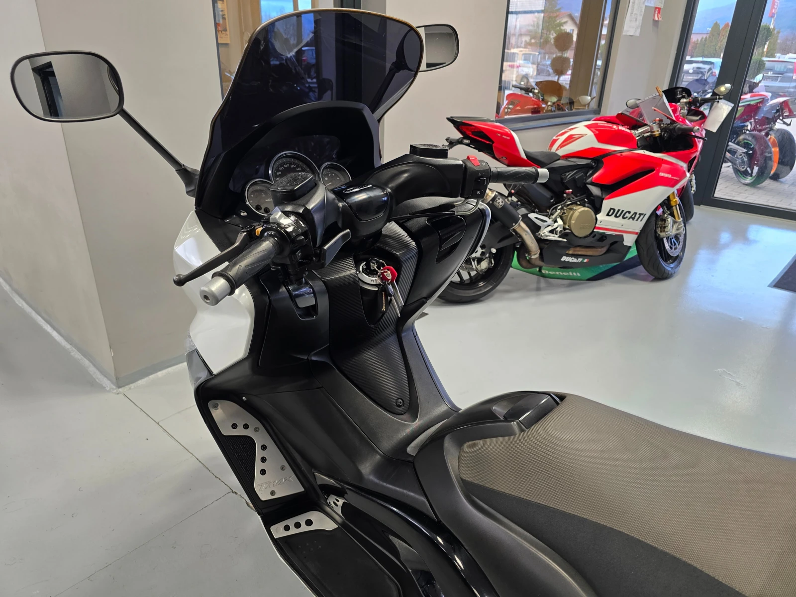 Yamaha T-max 500ie, 2011�. | Mobile.bg � ����������� 13