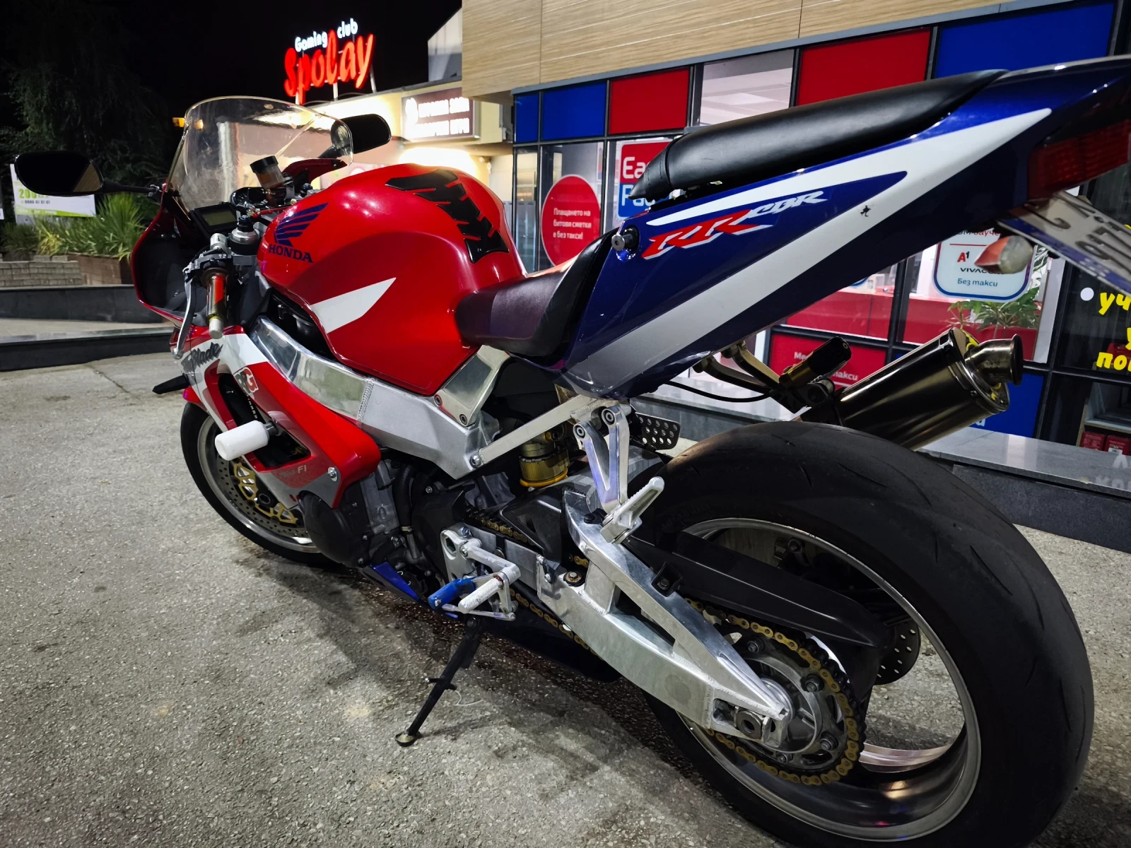 Honda Cbr 929 Fireblade, снимка 4 - Мотоциклети и мототехника - 56217178