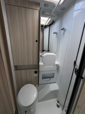 Кемпер Adria Sunliving S72 DC | Auto.bg — изображение 11
